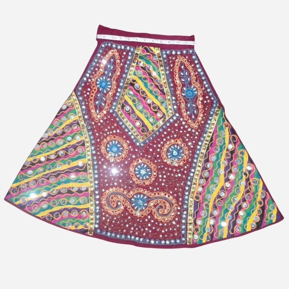 Women's‎ boho skirt no size or tag see measurements (XS1)